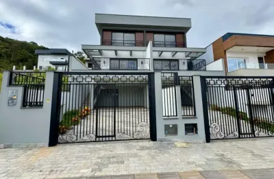 Casa em condomínio fechado com 3 quartos à venda na Rua Tomáz Domingos da Silveira, 1, São Sebastião, Palhoça