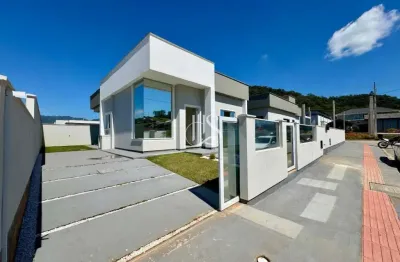 Casa com 3 quartos à venda na Rua Vereador Rogério da Silva, 1, Alto Aririu, Palhoça