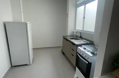 Apartamento novo pra alugar direto com o proprietário com 2 quartos e vaga de garagem sacada com churrasqueira piscina .