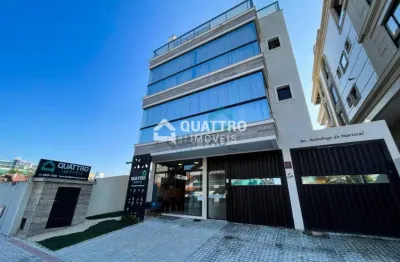 Apartamento a venda com 3 dormitórios a 30 metros da praia de mariscal
