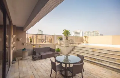 Cobertura mobiliada com 4 suítes, piscina e vista panorâmica c/ 500m² para alugar - ecoville - curitiba/pr