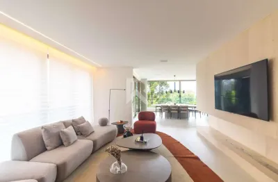 Apartamento decorado com 3 suítes e área social integrada - venda 282m² - curitiba/pr