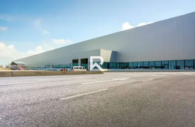 Galpão logístico c/ 54.223m² e 182 docas p/ locação em são josé dos pinhais/pr