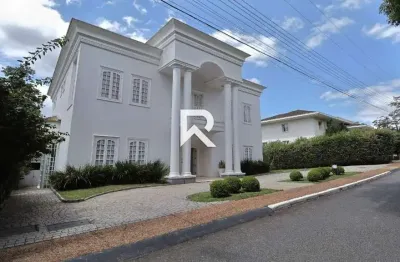 Casa de luxo c/ jardim e 5 suítes em condomínio no bom retiro p/ locação - 689m²