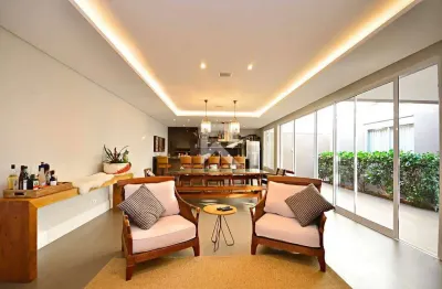 Casa de rua para locação, 5 quartos sendo 4 suítes, 6 vagas, 590 m² - butiatuvinha - curitiba/pr