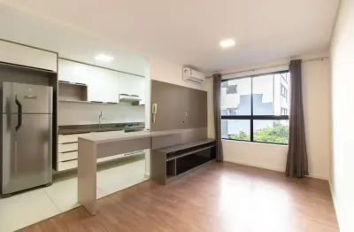 Apartamento com 2 dormitórios para alugar, 56 m² por r$ 3.300,00/mês - santo inácio - curitiba/pr