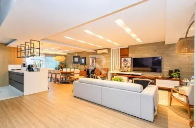 Sobrado de rua moderno com quintal terraço, jacuzzi e 3 suítes para locação, 247 m² - santo inácio - curitiba/pr