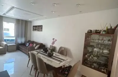 Casa em condomínio fechado com 3 quartos à venda na Rua Jorge Fares, --, Jardim São Luís, São Paulo