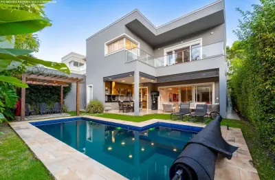 Casa em condomínio fechado com 4 quartos à venda na Avenida Paisagem, --, Alphaville, Santana de Parnaíba