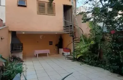 Casa com 3 dormitórios 2 vagas a venda na granja julieta
