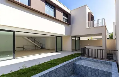 Casa de condomínio com 4 suítes 4 vagas a venda na chácara flora