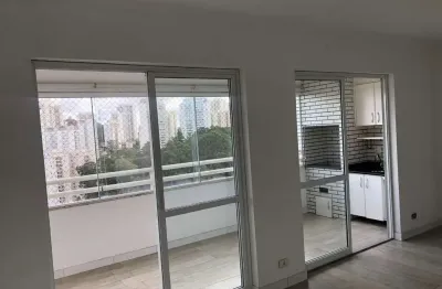 Apartamento com 3 quartos à venda na Rua Jandiatuba, --, Vila Andrade, São Paulo