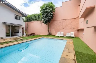 Casa com 4 quartos à venda na Rua Carangola, --, Jardim Guedala, São Paulo