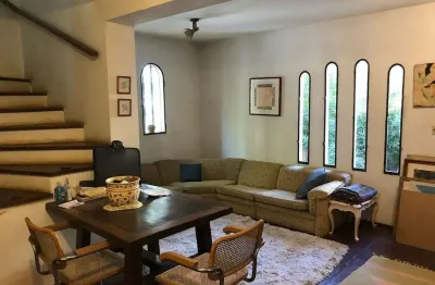 Casa em condomínio com 4 dormitórios 4 vagas a venda no morumbi