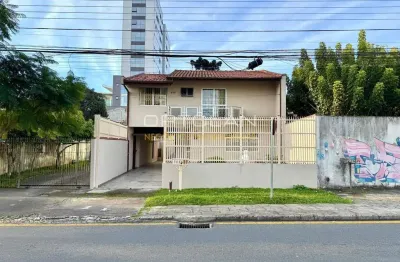 Sobrado 140m² - 04 dormitórios - centro - são josé dos pinhais - pr