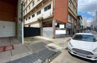 Ponto comercial para alugar na Rua Santo Antônio, 619, Centro, Juiz de Fora