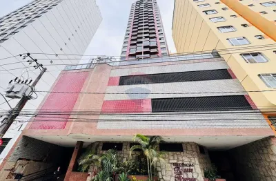 Apartamento 3 quartos sendo 1 suíte, 2 vagas e área de lazer completa no coração da cidade!