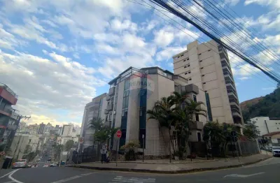 Excelente cobertura no cascatinha 03 quartos, sendo 02 suítes