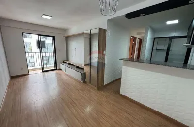 Apartamento 2 quartos todo planejado, elevador, garagem e salão de festa, portaria 24 horas.