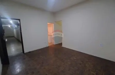 Apartamento de 2 Quartos de Frente para a Rua – Rua Santo Antônio, Juiz de Fora