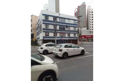 Apartamento com 3 quartos para locação, Centro, Juiz de Fora/MG