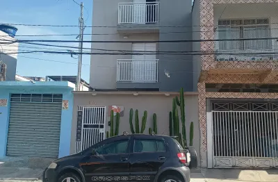 Apartamento na vila califórnia sp vendo/troco por casa de maior valor.