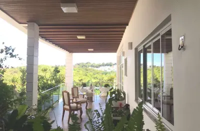 Casa em condomínio fechado com 5 quartos à venda na rua das azaléias, 518, alphaville ii, salvador, 700 m2 por r$ 3.000.000