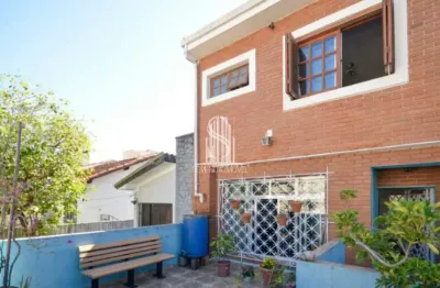 Casa sobrado à venda na vila mariana de 280m² com 3 suítes e 2 vagas de garagem casa sobrado à venda