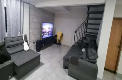 Agua branca, casa sobrado de 400m² com 3 dormitorios e 5 banheiro e 3 vagas de garagens.