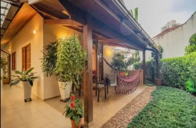 Casa à venda com 280m², 3 quartos e 3 vagas na super quadra morumbi
