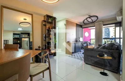 Apartamento com 2 quartos à venda na Rua Ourânia, 115, Vila Madalena, São Paulo