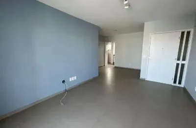 Venda imóvel com 105m2- 03 quartos-01 suíte-armários-andar alto-nascente- edf. orion