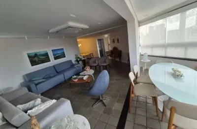 Vendo apartamento c/ porteira fechada- 187 m2- 04 quartos-02 suítes-reformado-casa forte-02 vagas