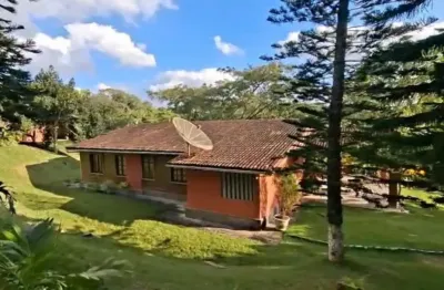 Venda de Sítio em Chã Grande- 30.000m2(3.2 ha)- Casa de 210m2- Açude