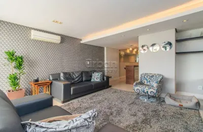 Apartamento com 2 quartos à venda na rua pedro ivo, 245, mont serrat, porto alegre por r$ 980.000