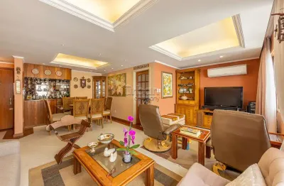 Apartamento com 2 quartos à venda na avenida alegrete, 126, petrópolis, porto alegre por r$ 690.000