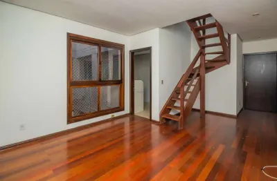 Cobertura com 2 quartos à venda na rua sinimbú, 43, petrópolis, porto alegre por r$ 550.000