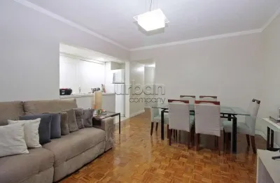 Apartamento com 2 quartos à venda na largo dos caixeiros viajantes, 38, rio branco, porto alegre por r$ 690.000