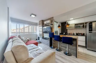 Apartamento com 2 quartos à venda na rua castro alves, 141, independência, porto alegre por r$ 870.000