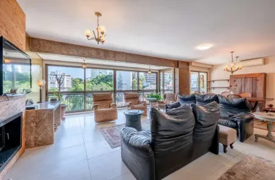 Apartamento com 3 quartos à venda na rua marquês do pombal, 139, moinhos de vento, porto alegre por r$ 2.350.000