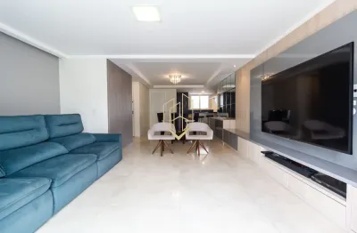 Apartamento com 3 quartos sendo uma suíte e 2 vagas no água verde