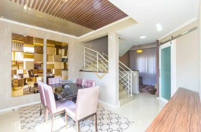 Sobrado semi-mobiliado em santa felicidade, com 3 quartos e 3 vagas.