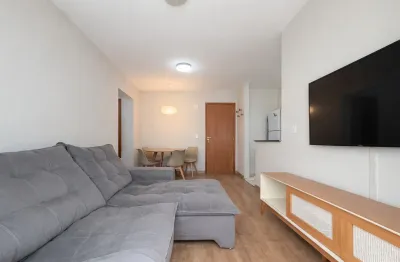 Apartamento Garden com 2 dormitórios e 1 vaga no Vista Alegre