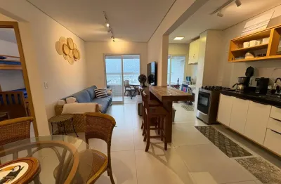 Apartamento com 2 quartos mobiliado em prédio frente ao mar com lazer completo no solemar em praia grande