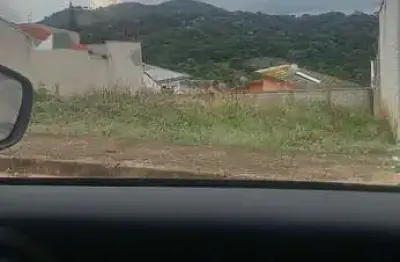 Terreno à venda no bairro colinas de santa bárbara - pouso alegre/mg