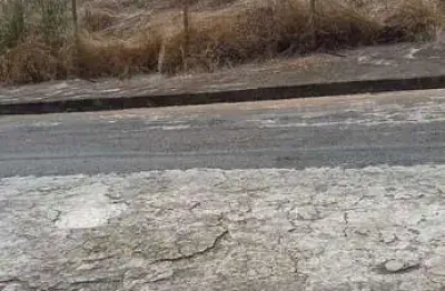 Terreno à venda no bairro colinas de santa bárbara - pouso alegre/mg