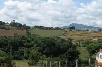 Chácara / sítio à venda no Recanto dos Fernandes I, Pouso Alegre 