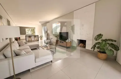 Casa Térrea para Venda em São Paulo, Vila Albertina, 3 dormitórios, 3 suítes, 5 banheiros, 2 vagas