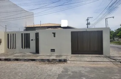 Casa com 3 quartos à venda na Rua Eliza Correia Oliveira, 153, Zona de Expansão (Aruana), Aracaju