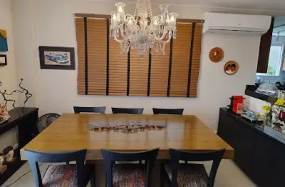 Casa maravilhosa de 4 quartos em condominio em são francisco